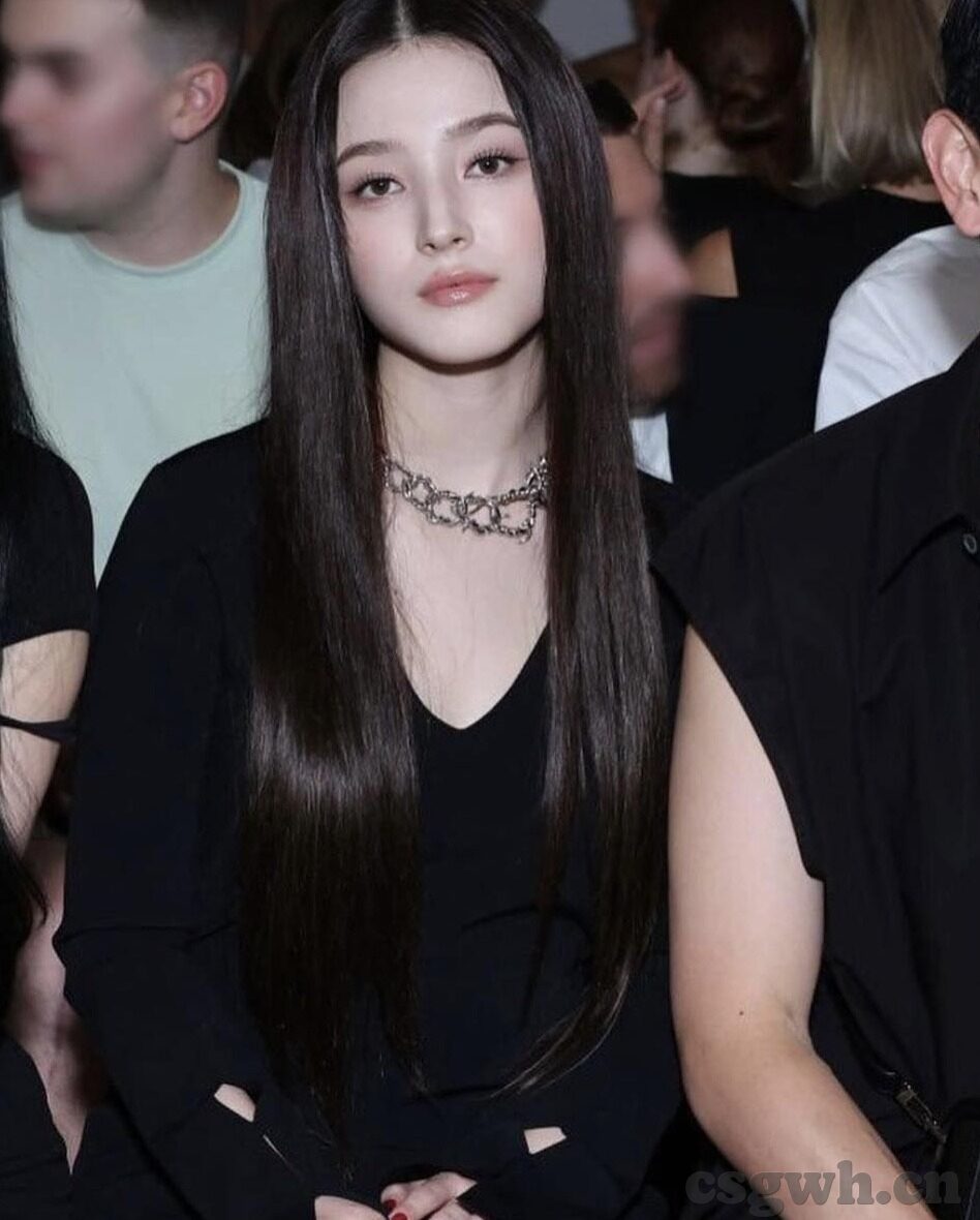 大象草莓伊甸短视频-探索大象、草莓与伊甸短视频的奇妙融合
